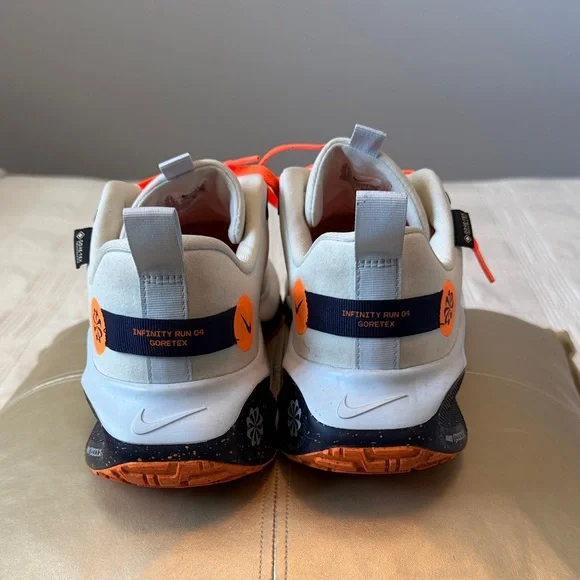 Nike Men’s White Sneakers with Neon Orange Laces - Picture 7 of 16